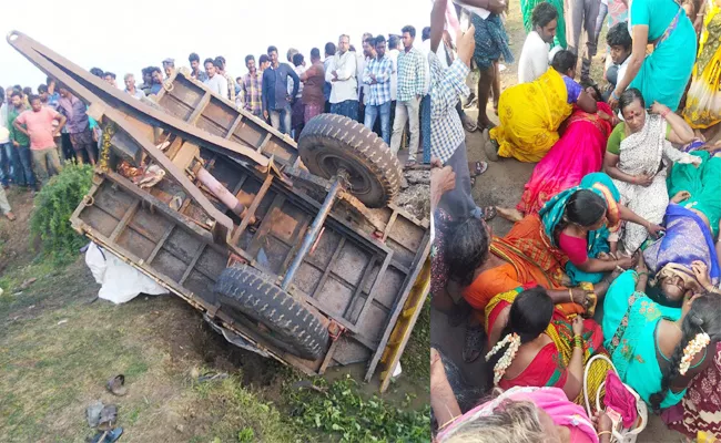 Five Death in Tractor Accident Tenali Guntur - Sakshi