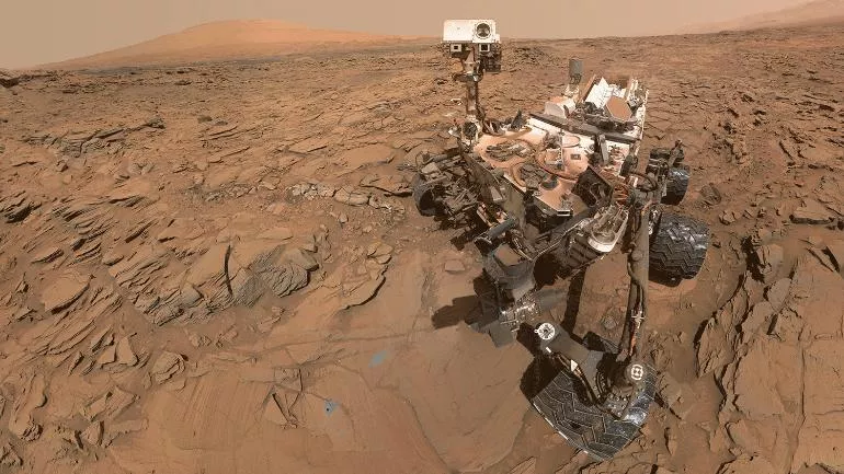 NASAs Curiosity Rover Captures Most Clear Panorama Of Mars - Sakshi