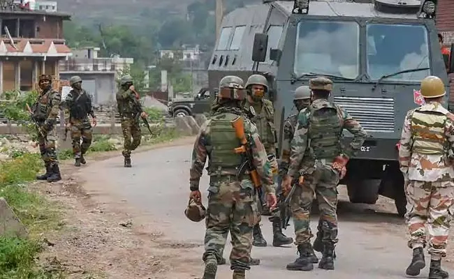 Four Terrorists Gunned Down At Kulgam Encounter In Jammu and Kashmir - Sakshi