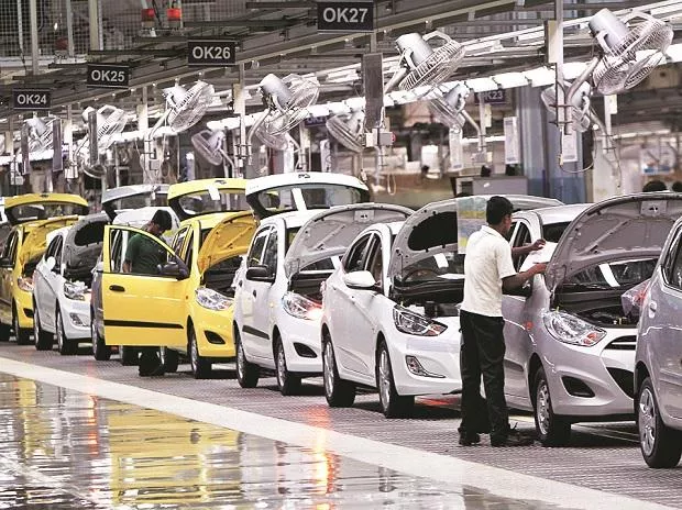 India's automobile industry double-digit sales decline this fiscal - Sakshi