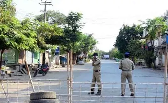 Lockdown For 10 Days In Nandyal - Sakshi