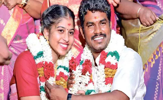 Madras High Court Cancels Petition Against AIADMK MLA Love Marriage - Sakshi