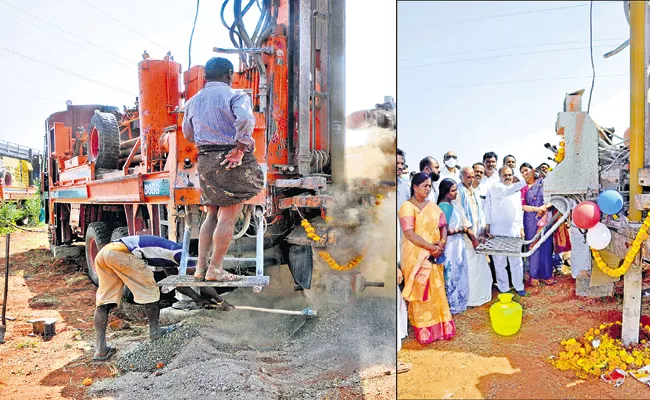 Excavation Of Free Bores Initiated Under YSR Jalakala Scheme - Sakshi