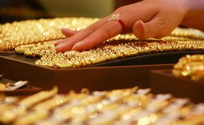 Gold, Silver prices recovered in MCX and New York Comex - Sakshi