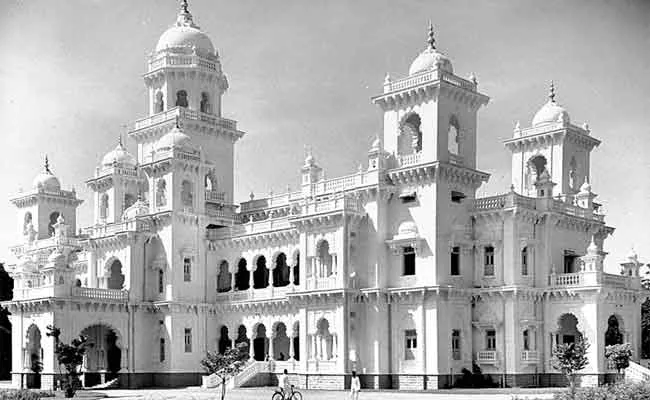 Telangana Assembly Building Heritage Special Story In Hyderabad - Sakshi
