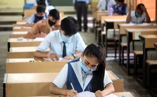 ICSE Tenth Class Board Exam Cancelled Due To Corona Spread - Sakshi