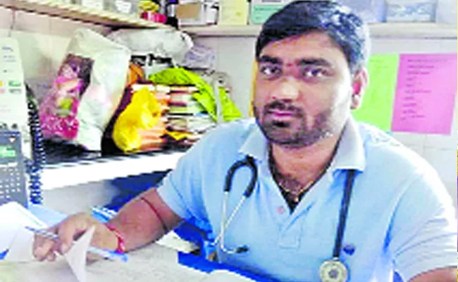 Telangana: Young Doctor Died With Covid In Chennur, Mancherial District - Sakshi
