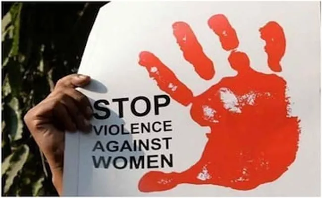 Six Arrested Over Gang Rape On 22 Year Old Woman In Bangladesh - Sakshi