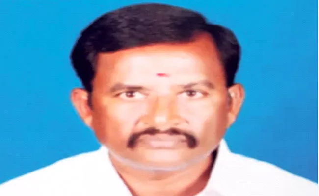 Tamilnadu: RTC Driver Succumbs Due To Cardiac Arrest Avert Accident - Sakshi