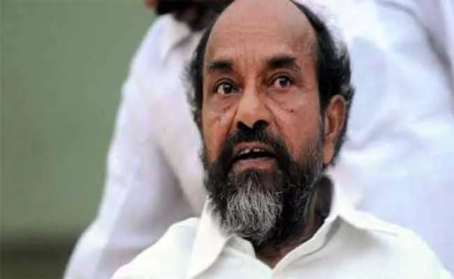 BC Leader R Krishnaiah Demands Govt to Announce Teacher Posts In Telangana - Sakshi