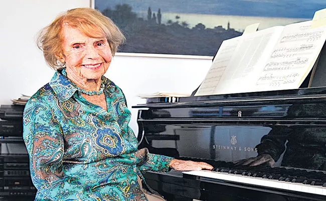 107 Year Old French Pianist Colette Maze Has A New Album - Sakshi