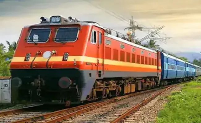 Several Special Trains Passenger Rush - Sakshi