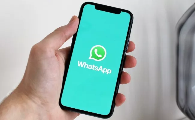 WhatsApp Grievance Officer in India quits within six months - Sakshi
