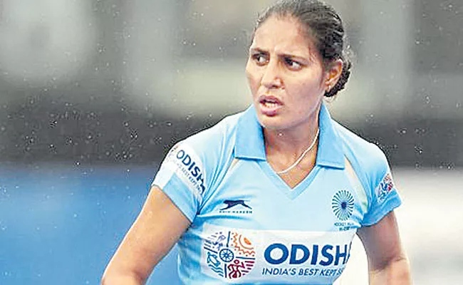 Asia Cup: Indian Women Hockey Team Enters Semi Final - Sakshi