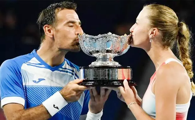 Australian Open: Mixed Doubles Winner Ivan Dodig Kristina Mladenovic Pair - Sakshi