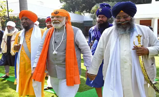 punjab assembly election 2022: PM Narendra Modi hosts prominent Sikh personalities at his residence - Sakshi