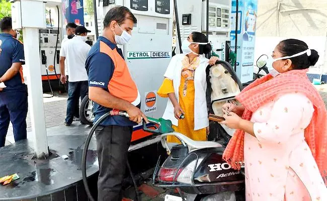India Fuel Sales Rise Above Pre Covid Levels - Sakshi