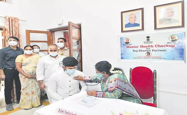 Tamilisai Soundararajan: Master Health Checkup Camp Held At Raj Bhavan - Sakshi