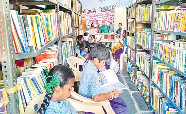 Telangana Govt Schools Textbook printing New academic year - Sakshi
