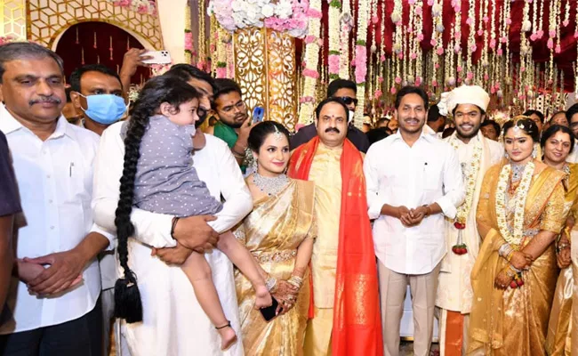 CM Jagan Attends MLA Katasani Rami Reddy son Wedding at Hyderabad - Sakshi