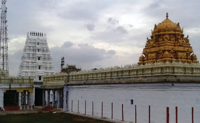 Yadamari Indra Varadaraja Swamy Temple Brahmotsavam 2022 Vivaralu - Sakshi