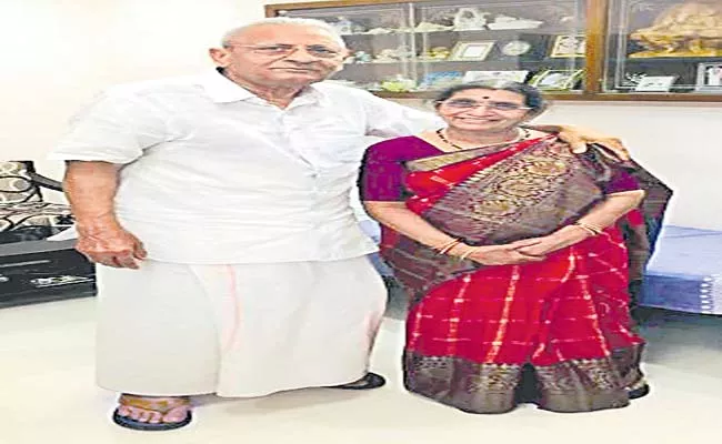 Senior Citizens Getting Married And Recovering From Illnesses - Sakshi