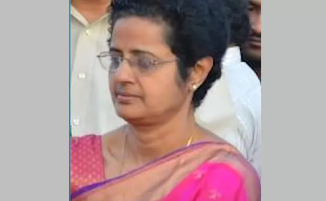 Sr NTR Daughter Uma Maheshwari Died - Sakshi
