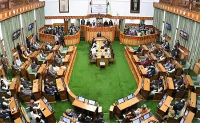 Himachal Pradesh Assembly passes bill against forced mass conversion - Sakshi