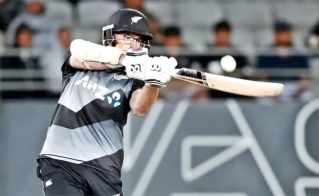 New Zeland Beat Netherlands By 8 Wickets Clinches Series Victory 2-0 - Sakshi