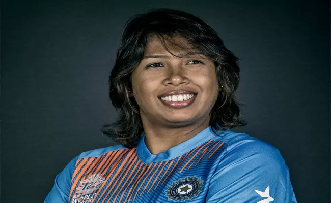 Intresting Facts About Jhulan Goswami Ball Girl-To-Star Women Cricketer - Sakshi