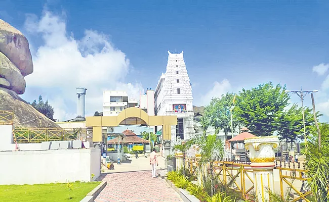 Wargal Saraswati Temple: Sri Vidya Saraswati Saran Navaratri Utsavam Begins - Sakshi