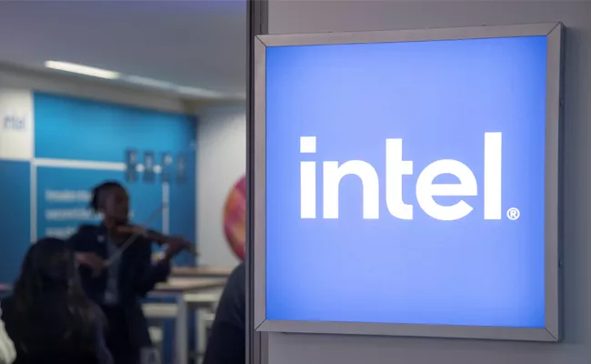 Chipmaker Intel Corp Is Planning A Major Reduction In Headcount - Sakshi