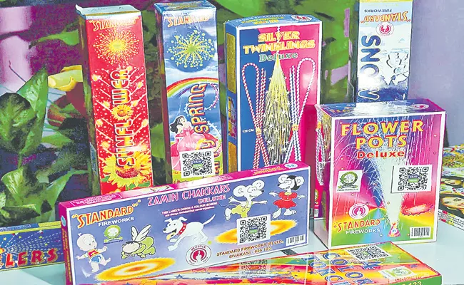 Diwali 2022: Ban on fireworks to green crackers - Sakshi