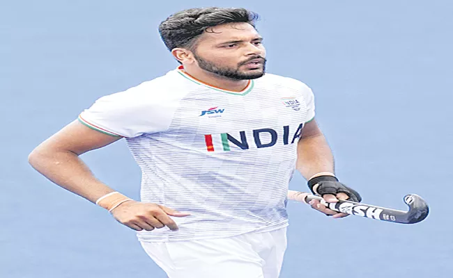 Harmanpreet Singh named FIH Player of the Year for second consecutive year - Sakshi