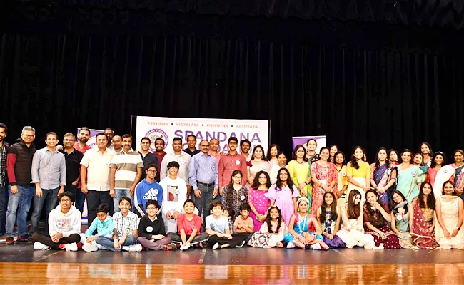 Spandana Foundation Conducted Diwali Dhamaka In New Jersey - Sakshi