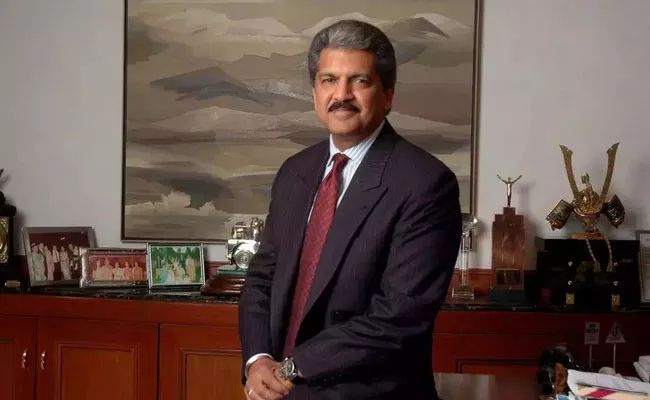 Anand Mahindra Wins Hearts Again, Tweet Over When He Will Become India Richest Man - Sakshi