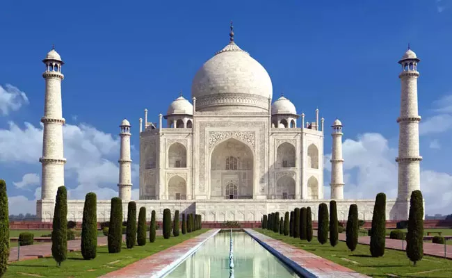 Taj Mahal Rs1-9 Crore Property Water Tax Notice UP Agra - Sakshi