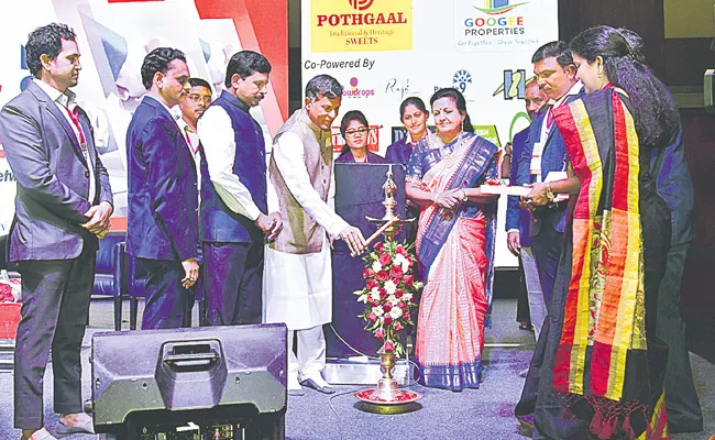 MP Pocha Brahmananda Reddy Participated Reddy Business Conclave 2022 - Sakshi