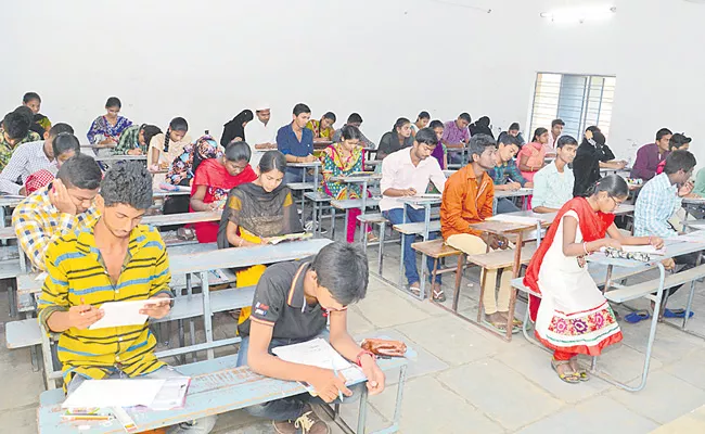SSC Exams Likely To Start From April 3 In Telangana - Sakshi