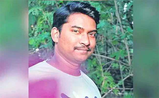 Police Solved Jiyaguda Murder Case Friends - Sakshi