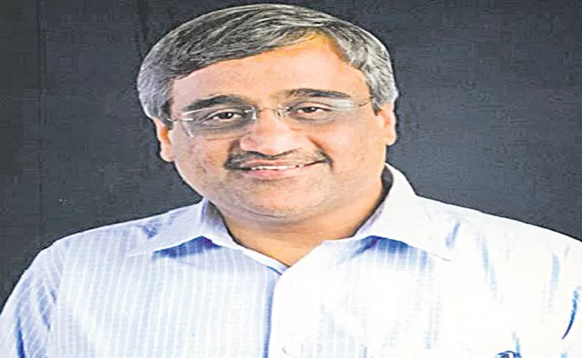 Future Retail executive chairman Kishore Biyani resigns - Sakshi