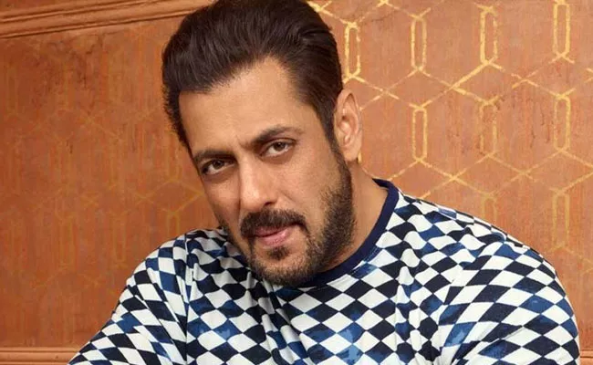 Salman Khan gets One More Time Threat from Gangstars - Sakshi