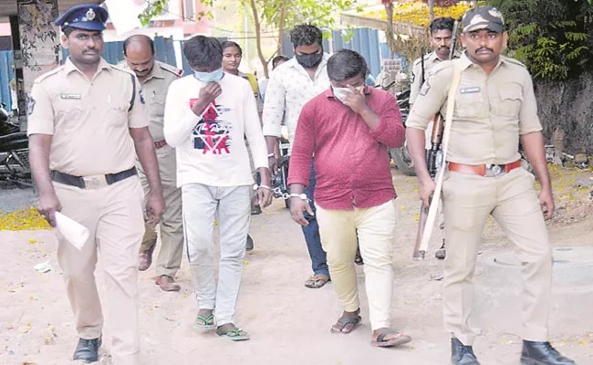 Youth Gets Life Imprisonment In Molestation Case In Vijayawada - Sakshi