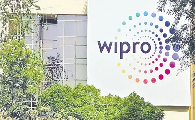 Wipro Q4 Results: Profit slips to Rs 3074 crore - Sakshi