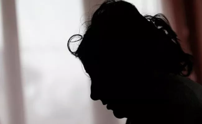 Molestation On Woman At Hanamkonda - Sakshi