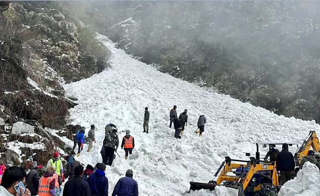Sikkim Avalanche News Several Tourist Dead Many Injured - Sakshi