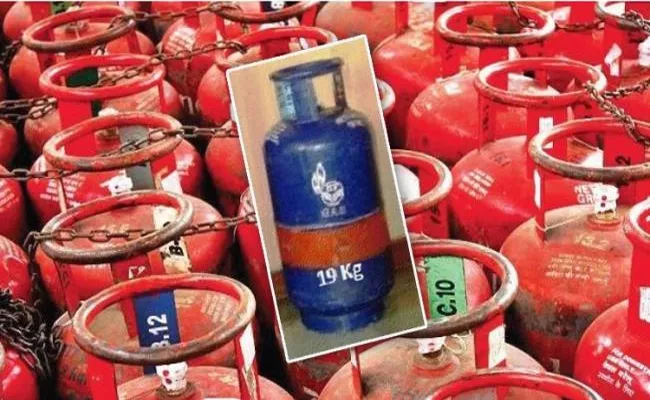 LPG gas cylinders cut by rs 171 50 new price details - Sakshi