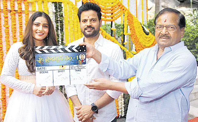 Jaya Prakash Reddy Daughter Mallika reddy New Movie Opening - Sakshi
