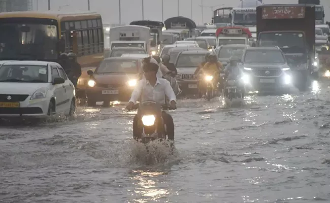 Delhi Flood Live Updates: Heavy Rain Yellow Alert Again - Sakshi