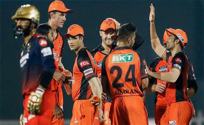IPL: Andy Flower In Talks With Two teams, SRH Looking For New Coach - Sakshi
